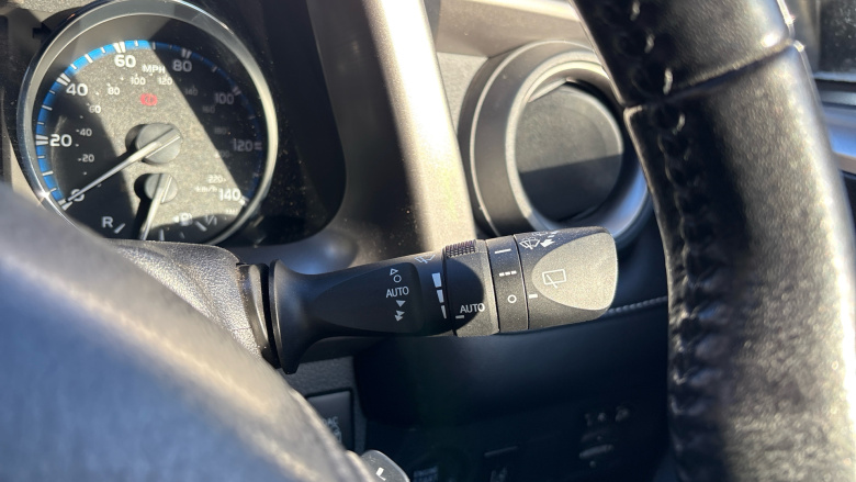 Toyota RAV4 2.0 V-matic Excel TSS 5dr CVT Petrol Estate